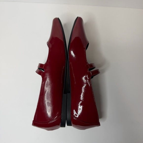 New Steve Madden Women's Mary-Jane Ballet Patent Flats in burgundy Red Size 8 - Picture 9 of 12
